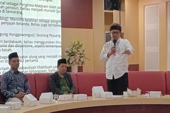 Bedah Buku Kyai Penggerak, Ungkap Sejarah Semarang Sebagai Kota Santri